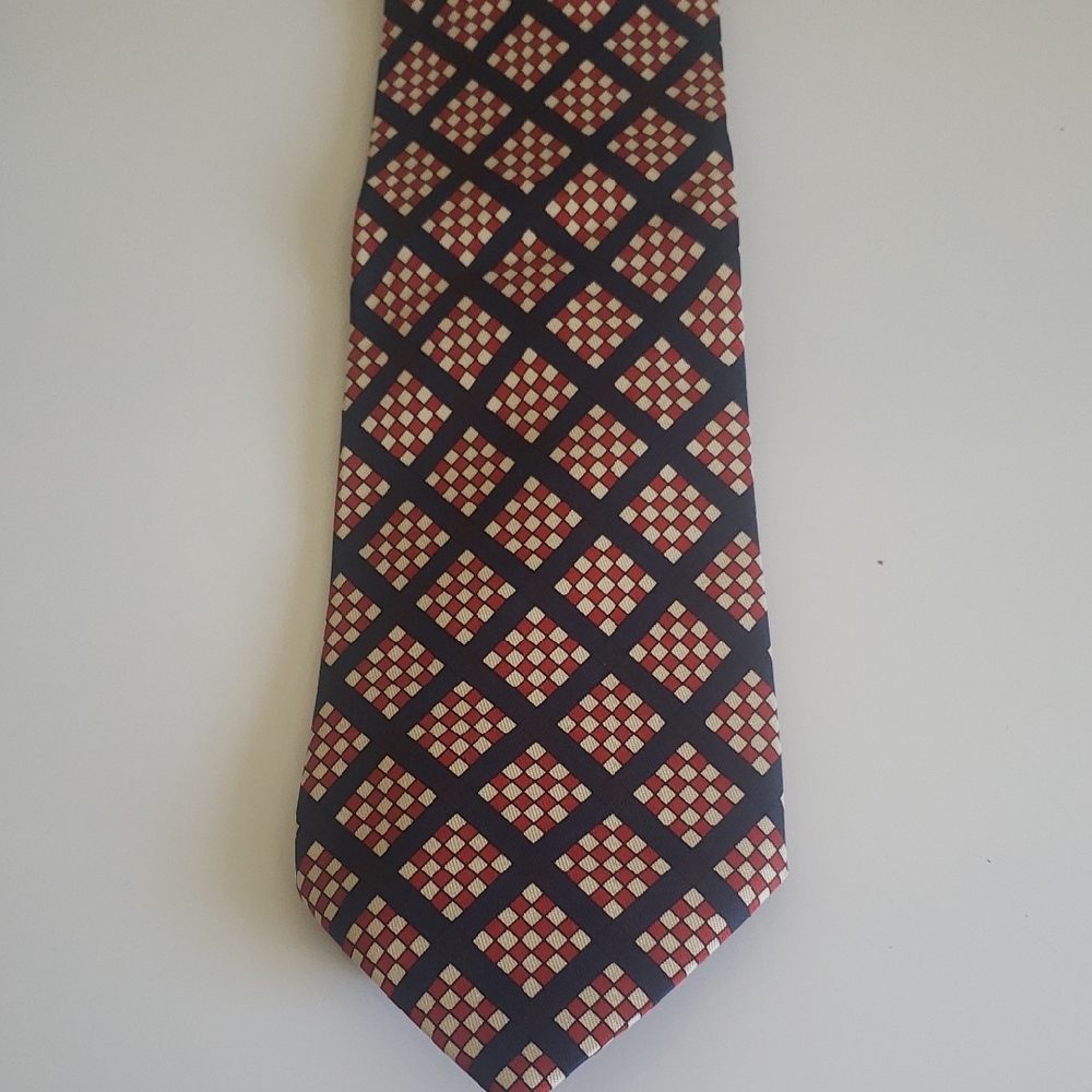 Brooks Brothers Red and Navy Checkered Tie